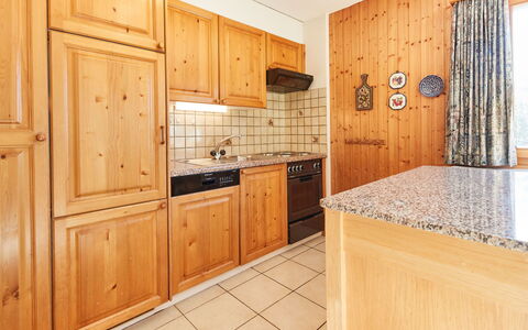 Grand Vue: Holz, Cabinetry, Flooring, Interior Design, Fussboden, Schublade, Schrank, Küche, Holzbeize, Hartholz