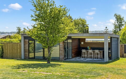 Edvia - 200M to the Fjord: Wohnung, Eigentumswohnung, Estate, Balkon, Villa, Hotel