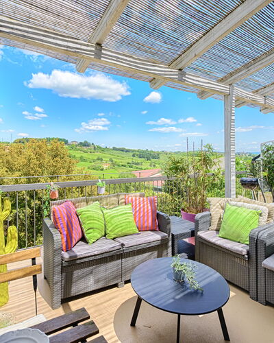 Casamia Tuscan Oasis: Panoramic Terraces, Hot Tub
