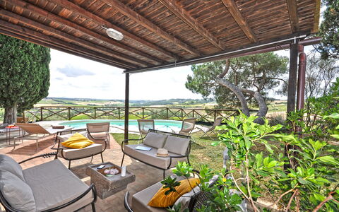 Capanna Al Lago: Möbel, Gartenmöbel, Stuhl, Schatten, Resort, Garten, Hinterhof, Eco Hotel, Terrasse, Outdoor Struktur