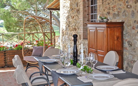 Capanna Al Lago: Möbel, Tabelle, Stuhl, Küche & Esszimmer Tisch, Geschirr, Interior Design, Esszimmer, Tisch Im Freien, Gartenmöbel, Blumentopf
