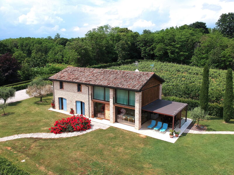 Villa Montello Pool, Jacuzzi, Ac, Wifi, Treviso