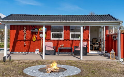 Ruse - from the Sea: Holz, Zuhause, Veranda, Deck, Hartholz, Dach, Holzbeize, Holzboden, Eco Hotel