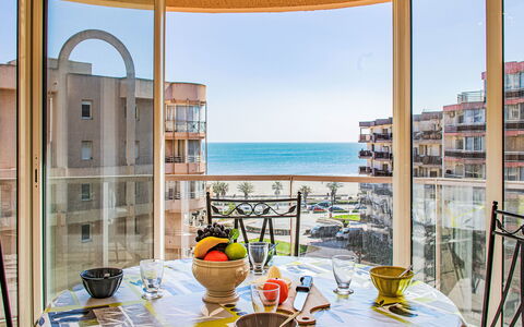 Les Rives du Soleil: Wohnung, Balkon, Eigentumswohnung, Hotel, Stuhl, Resort, Penthouse, Wohnzimmer, Armlehne