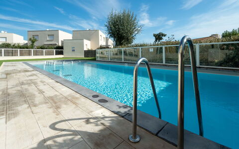 La Dune: Schwimmbad, Resort, Verbundwerkstoff, Thermae, Gartenmöbel, Water Feature, Schatten, Landscaping, Eco Hotel, Estate