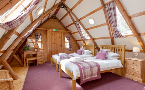 Rabbie Burns Lodge: Küste, Küsten Und Ozeanische Forms, Meer, Resort, Ufer, Ozean, Estate, Eco Hotel, Strandresort, Bucht