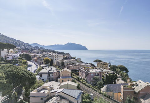 Central Design Flat With Parking, Bogliasco: Wasser, Gewässer, Küste, Wohngebiet, Küsten Und Ozeanische Forms, Horizont, Meer, Haus, Zuhause, Menschliche Siedlung