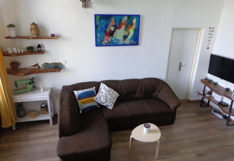 Appartamento Central Sea View Opatija: Möbel, Interior Design, Couch, Flooring, Fussboden, Holz, Wohnzimmer, Zimmer, Holzboden, Beleuchtung