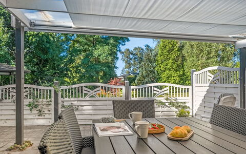 Janna - 200M from the Sea: Wohnung, Eigentumswohnung, Estate, Balkon, Villa, Hotel