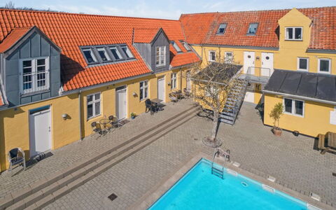 Merta - 500M from the Sea: Wohnung, Eigentumswohnung, Estate, Balkon, Villa, Hotel