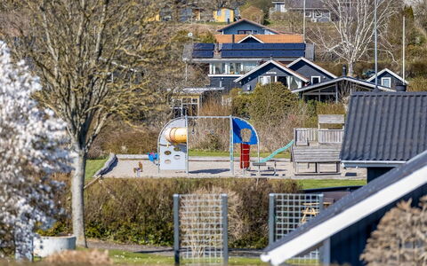 Aika - 450M from the Sea: Holz, Dach, Zuhause, Haus, Die Architektur, Abstellgleis, Grundstueck, Hütte, Schuppen, Gartenbauten