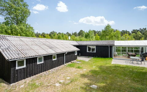 Hælf - 600M from the Sea: Wohnung, Eigentumswohnung, Estate, Balkon, Villa, Hotel