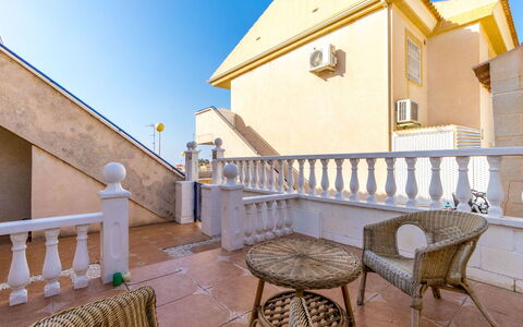 Residencia del Mar Ii: Balkon, Wohnung, Baluster, Geländer, Holzbeize, Zaun, Villa, Hotel