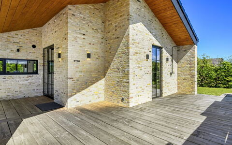 Tähti - 425M from the Sea: Dach, Haus, Wohngebiet, Zuhause, Estate, Hütte, Design