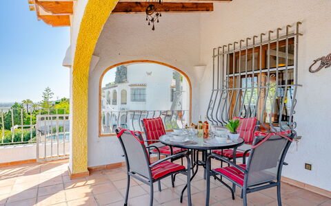 Los Limoneros: Wohnung, Möbel, Wohngebiet, Balkon, Eigentumswohnung, Stuhl, Schatten, Resort, Küste, Hotel