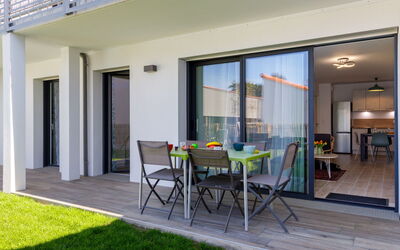 Océanide 150.1: Wohnung, Möbel, Wohngebiet, Balkon, Eigentumswohnung, Stuhl, Schatten, Resort, Küste, Hotel