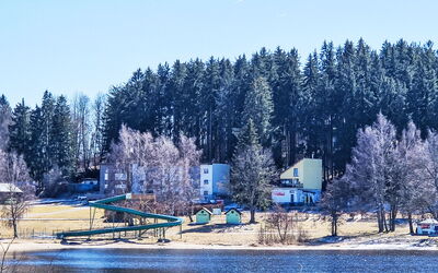 Lakeview Luxury Lodge & Garden