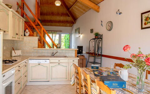 La Mouette Rieuse: Schwimmbad, Verbundwerkstoff, Wohnung, Eigentumswohnung, Villa, Landscaping, Resort, Hotel, Balkon, Eco Hotel