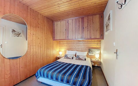 Résidence les Tines: Schwimmbad, Verbundwerkstoff, Wohnung, Eigentumswohnung, Villa, Landscaping, Resort, Hotel, Balkon, Eco Hotel