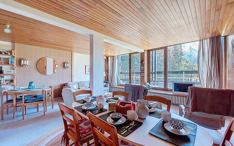 Résidence les Tines: Schwimmbad, Verbundwerkstoff, Wohnung, Eigentumswohnung, Villa, Landscaping, Resort, Hotel, Balkon, Eco Hotel