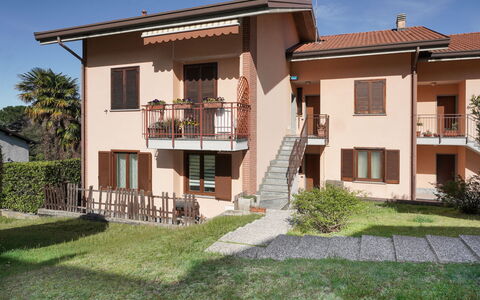 Casa Rigo: Gebäude, Fenster, Wohngebiet, Haus, Zuhause, Fassade, Die Architektur, Tür, Balkon, Menschliche Siedlung