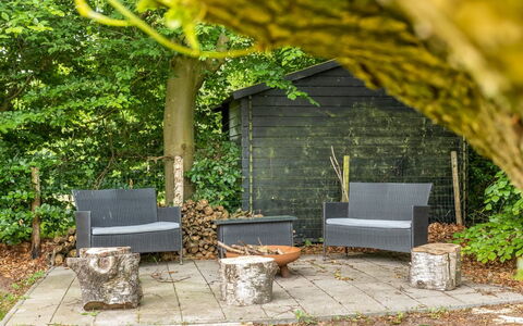 Nanni - from the Sea: Holz, Zuhause, Veranda, Deck, Hartholz, Dach, Holzbeize, Holzboden, Eco Hotel