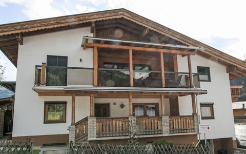Manuel: Zuhause, Tür, Balkon, Veranda, Abstellgleis, Hartholz, Holz, Geländer