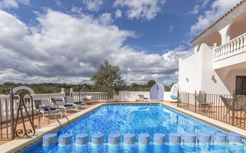 Hacienda Azahar: Gartenmöbel, Garten, Tisch Im Freien, Stuhl, Schatten, Landscaping, Hinterhof, Garten, Eco Hotel, Küche & Esszimmer Tisch