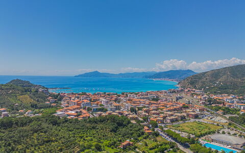 Via Nazionale: Blau, Bergforms, Horizont, Berg, Hügel, Vogelperspektive, Wohngebiet, Küste, Landschaft, Hochland