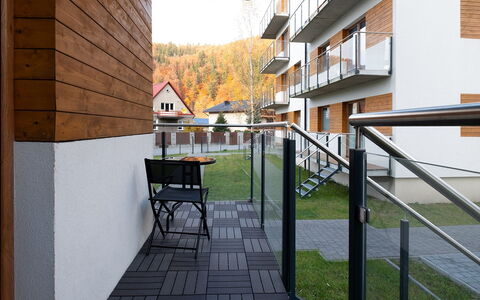River Park: Wohngebiet, Gebäude, Zuhause, Nachbarschaft, Haus, Vorort, Vogelperspektive, Landschaft, Küste, Küsten Und Ozeanische Forms