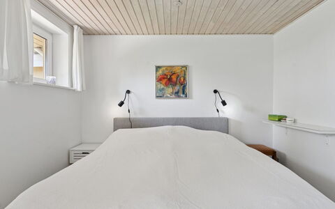 Erin - 200M from the Sea: Bett, Interior Design, Schlafzimmer, Wand, Flooring, Fussboden, Decke, Möbel, Holz, Bettdecke