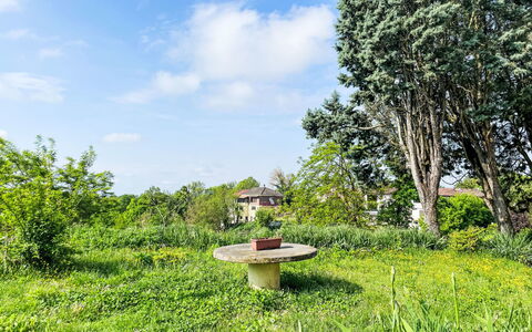 Asti 50: Zuhause, Wohnung, Balkon, Estate, Schatten, Villa, Eco Hotel, Veranda, Landscaping, Villa