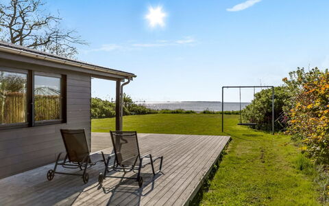 Ørn - 5M from the Sea: Estate, Schatten, Auffahrt, Bauernhaus