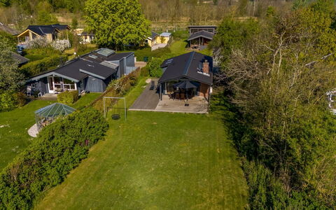 Ørn - 5M from the Sea: Estate, Schatten, Auffahrt, Bauernhaus