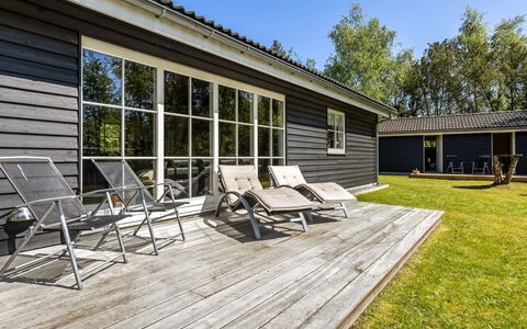 Marlena - 1.1Km from the Sea: Dach, Haus, Wohngebiet, Zuhause, Estate, Hütte, Design
