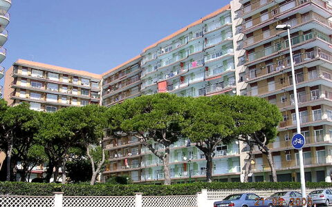 Olivier: Gebäude, Wohngebiet, Eigentumswohnung, Metropolitan Area, Nachbarschaft, Mischnutzung, Wohnung, Stadt, Eigentum, Die Architektur