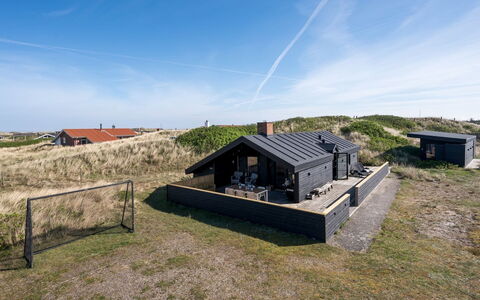 Jyde - 250M from the Sea: Haus, Dach, Zuhause, Hütte, Schuppen, Gartenbauten, Abstellgleis, Garten, Blockhaus, Hütte
