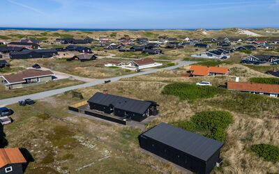 Jyde - 250M from the Sea