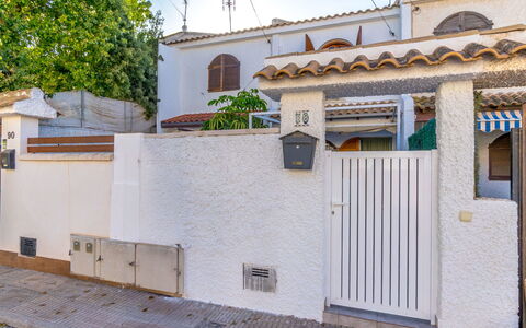 Carpa: Wohnung, Stuhl, Balkon, Resort, Hotel, Bucht, Küche & Esszimmer Tisch, Gartenmöbel, Ferienort