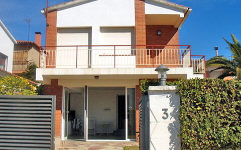 Estiu: Eigentum, Haus, Zuhause, Gebäude, Grundeigentum, Wohngebiet, Fassade, Die Architektur, Wohnung, Materialeigenschaft