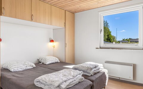 Naya - 500M from the Sea: Interior Design, Bett, Möbel, Wand, Schlafzimmer, Flooring, Fussboden, Holz, Decke, Zimmer