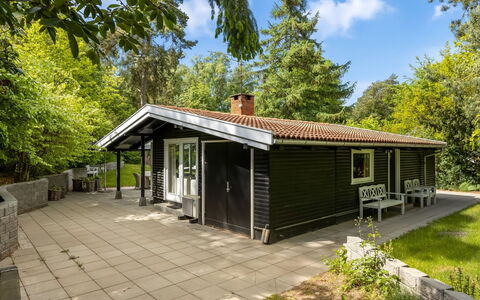 Afke - 660M from the Sea: Haus, Dach, Hütte, Zuhause, Abstellgleis, Estate, Gartenbauten, Veranda, Bauernhaus, Garten