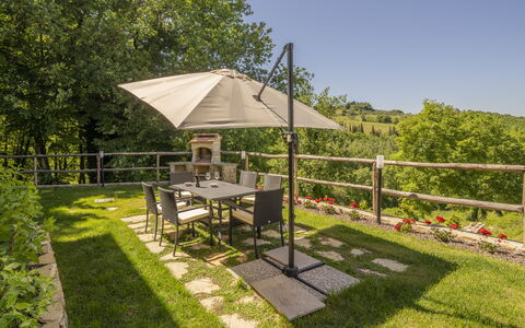 Villetta Cafaggio, Ac, Wifi, Panzano In Chianti: Möbel, Gartenmöbel, Tabelle, Stuhl, Tisch Im Freien, Garten, Regenschirm, Küche & Esszimmer Tisch, Hinterhof, Terrasse