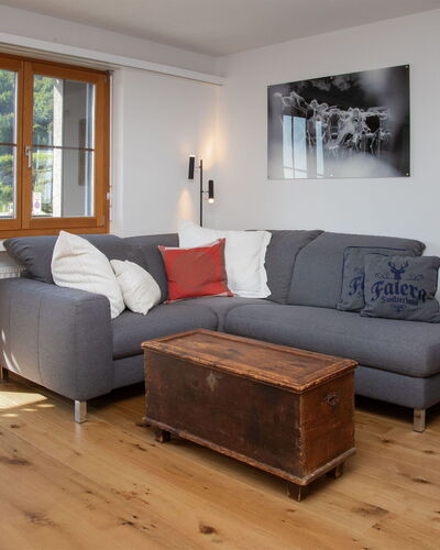 La Siala Apt.63 100.13