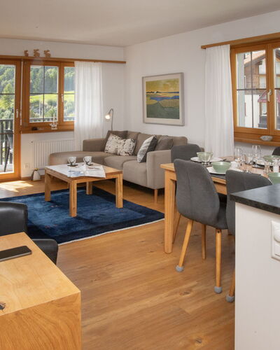 La Siala Apt.7 100.1