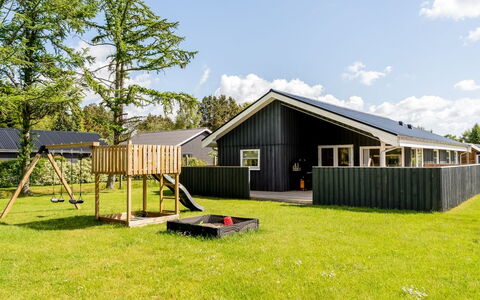 Ebertine - 740M to the Fjord: Dachdecken, Hütte, Haus, Dach, Zuhause, Bauernhaus, Hütte, Estate, Dorf