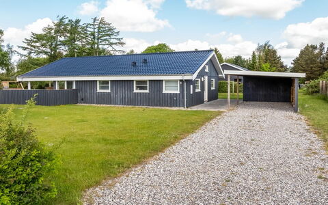 Ebertine - 740M to the Fjord: Dachdecken, Hütte, Haus, Dach, Zuhause, Bauernhaus, Hütte, Estate, Dorf