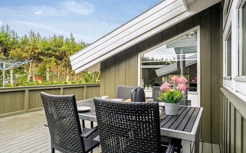 Windelgard - from the Sea: Holz, Flooring, Die Architektur, Zuhause, Möbel, Fussboden, Tür, Stuhl, Veranda, Hartholz