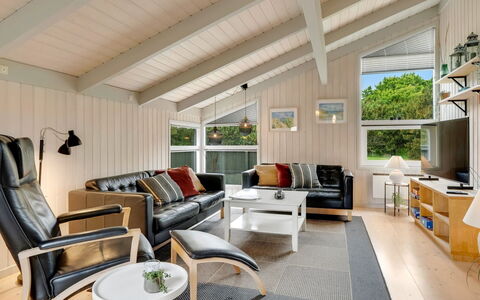 Windelgard - from the Sea: Interior Design, Decke, Holz, Flooring, Couch, Möbel, Wohnzimmer, Fussboden, Holzboden, Zimmer