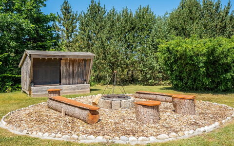 Kuisma - 11Km from the Sea: Holz, \Fels, Garten, Natürliches Material, Landscaping, Hinterhof, Garten, Park